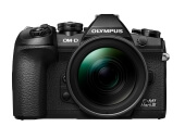 Olympus представя нова компактна и лека професионална камера